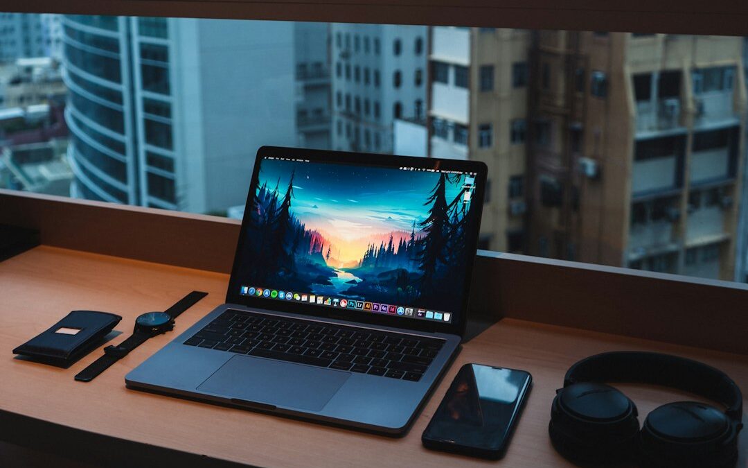 Secure Managed Desktops: The Productivity Engine for Remote and Hybrid Teams